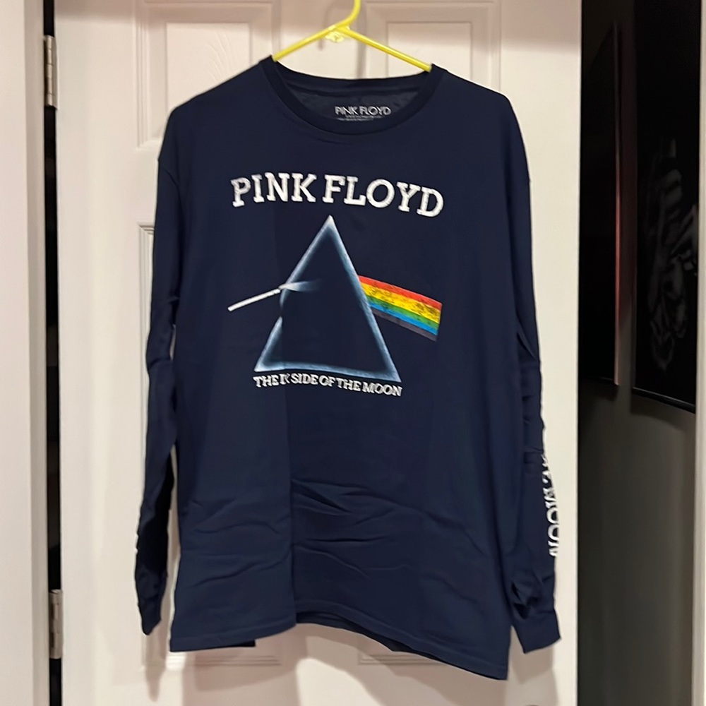 NWOT Pink Floyd tee
